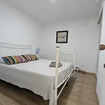 Apartament Tropicana-30m De La Playa Con Parking Y A/c