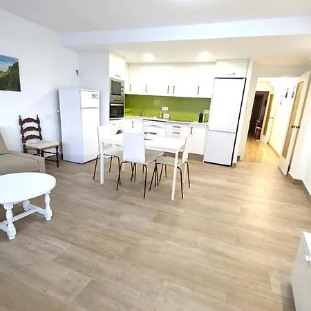Tropicana-30m De La Playa Con Parking Y A/c Appartement Tossa de Mar