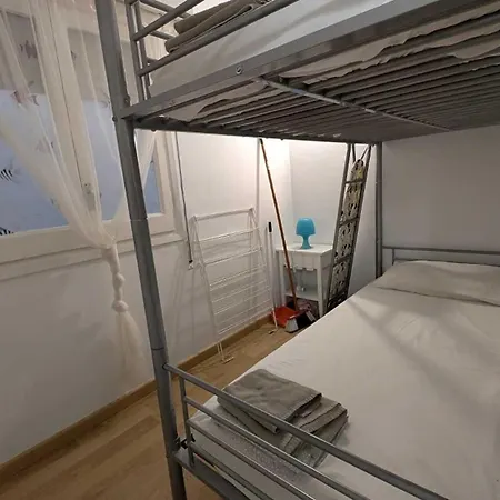 Tropicana-30m De La Playa Con Parking Y A/c Apartment