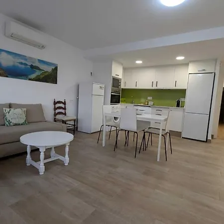 Apartment Tropicana-30m De La Playa Con Parking Y A/c Tossa de Mar